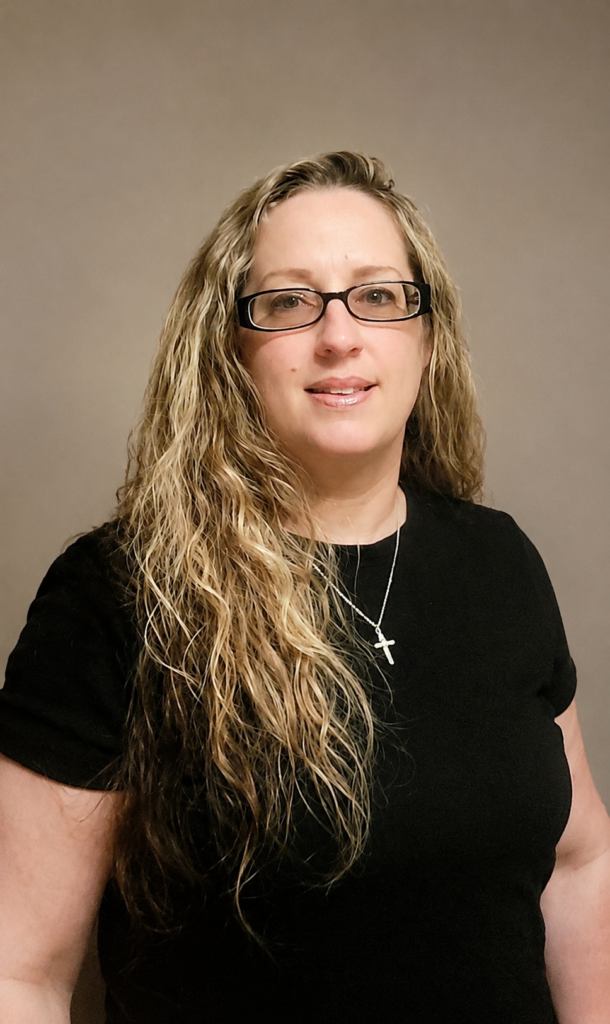 Monica Reiner headshot