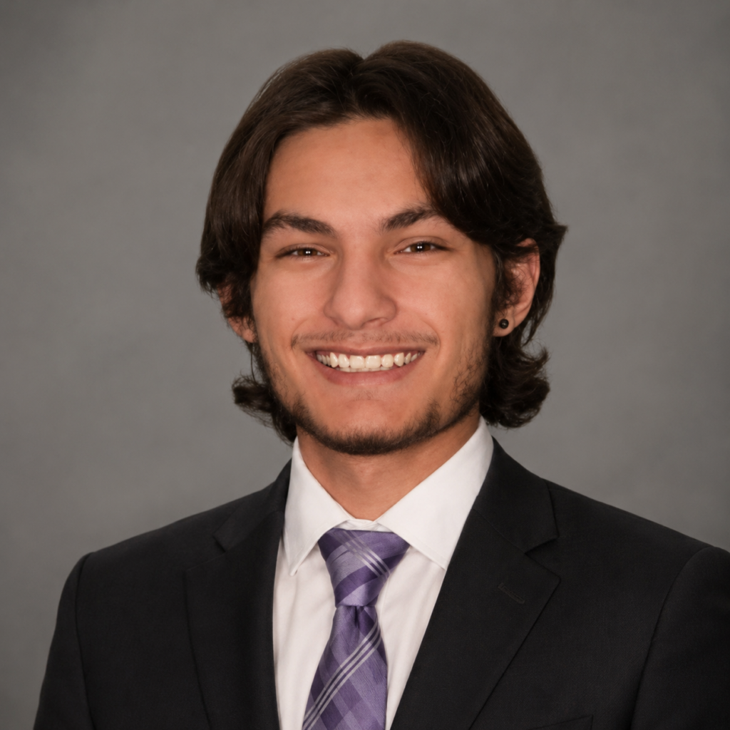 Devin Voss headshot