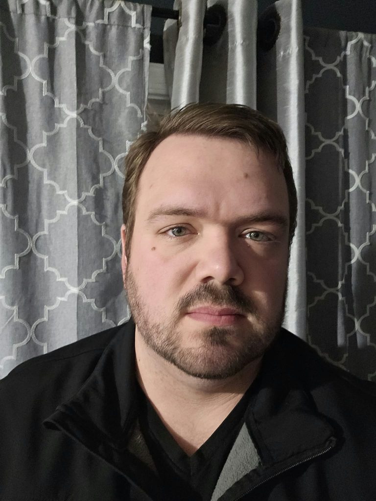 Stephen Dembogorski head shot